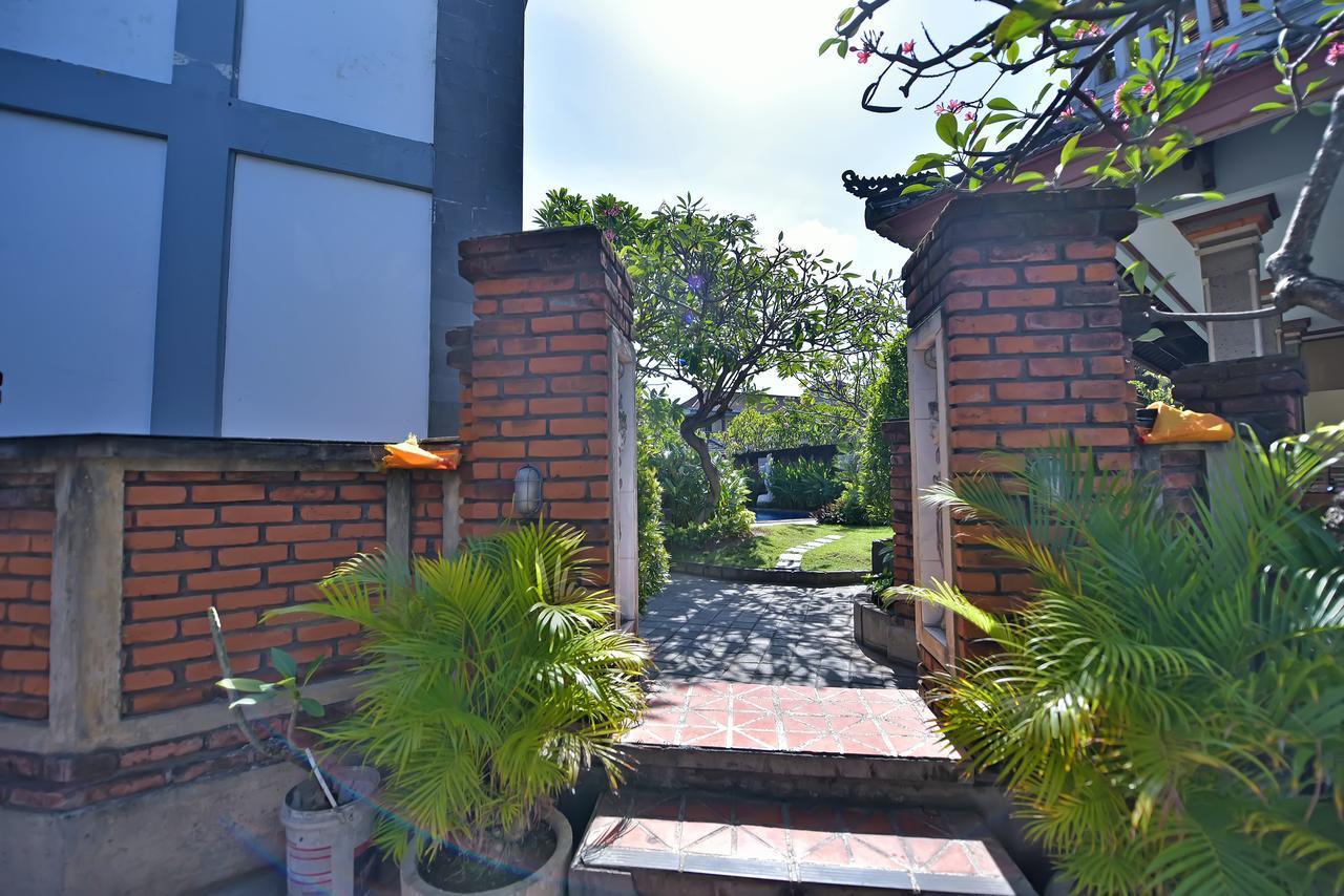 Sandat Hotel Kuta Kuta Lombok Dış mekan fotoğraf
